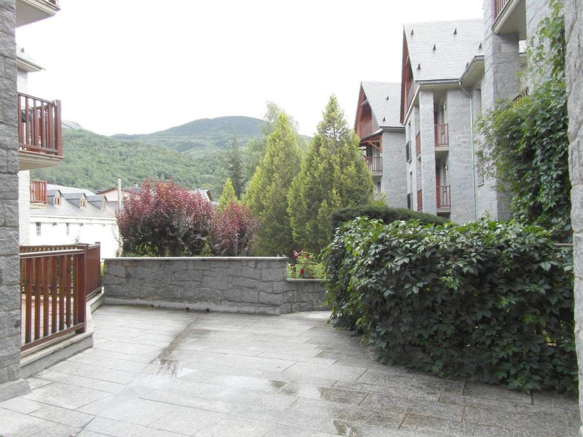 B27 - La Coma De Alba, Bajo - Villmor Appartement Benasque Buitenkant foto